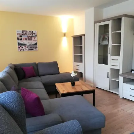 Ruegen Ferienhaus 55 Appartement Dreschvitz
